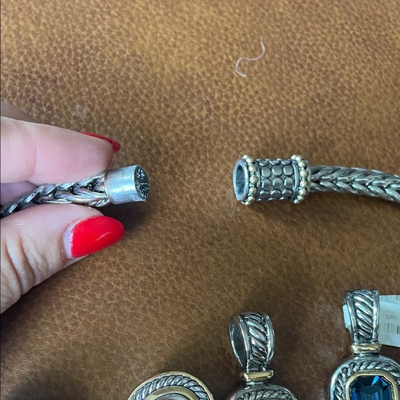 Necklace - Picture 2 of 4